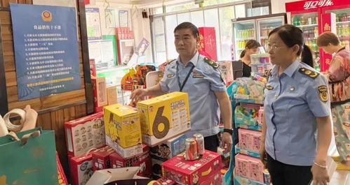 織密食品安全網(wǎng) 我市全覆蓋張貼《食品銷售十不準(zhǔn)》宣傳海報(bào)，筑牢風(fēng)險(xiǎn)防控防線